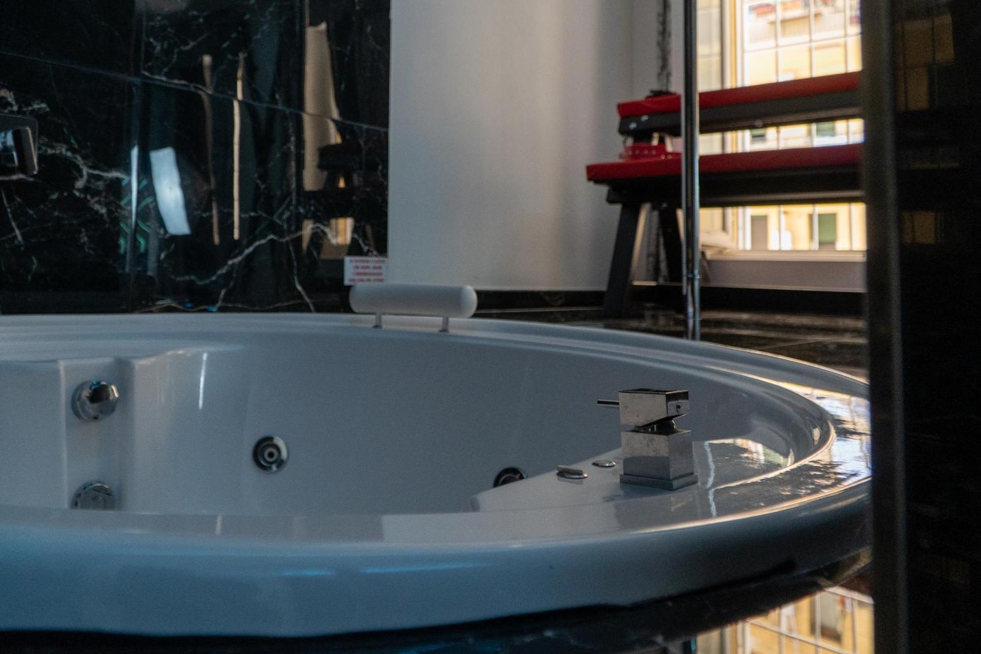 Suite Luxury Bdsm Roma Eksteriør bilde