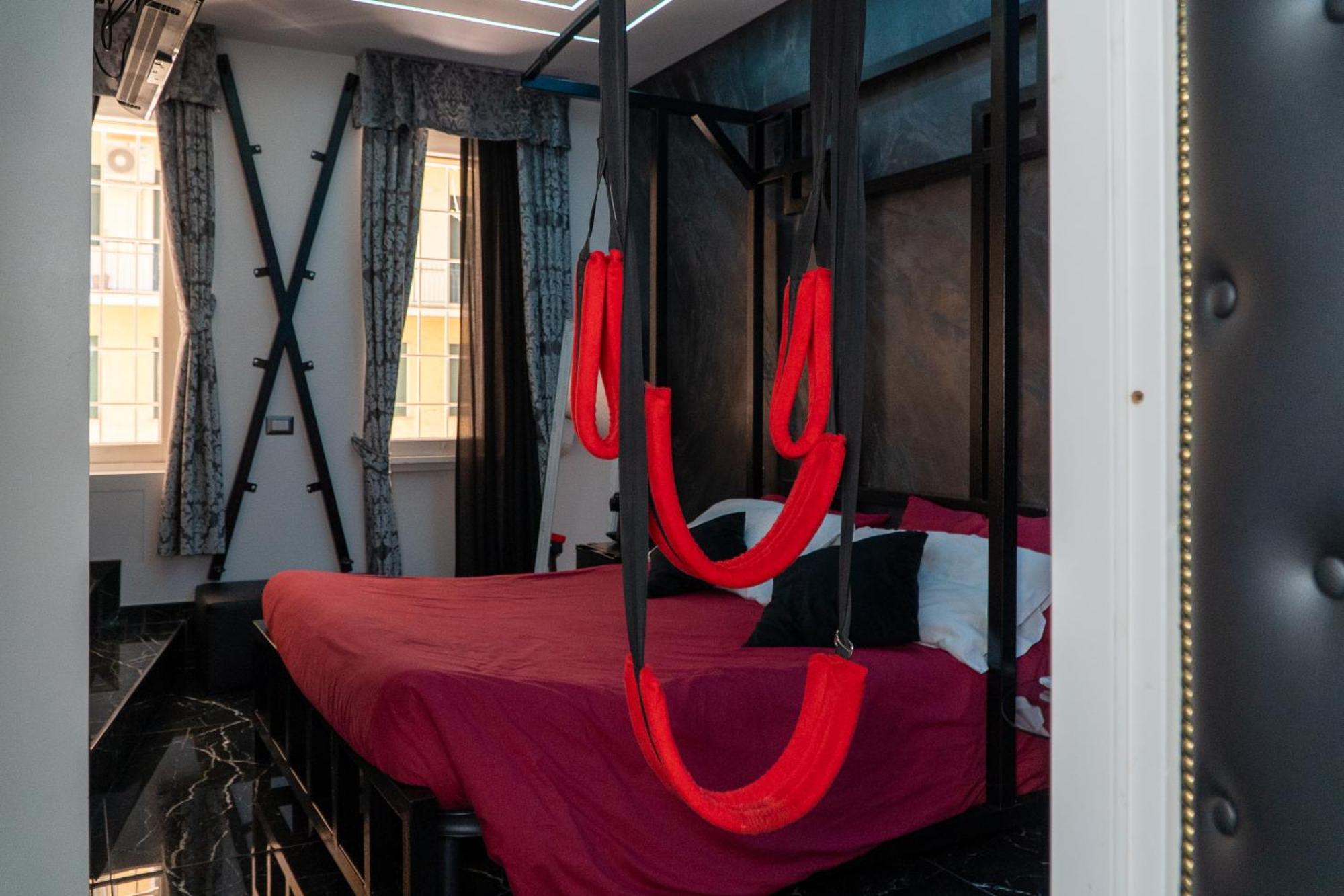 Suite Luxury Bdsm Roma Eksteriør bilde