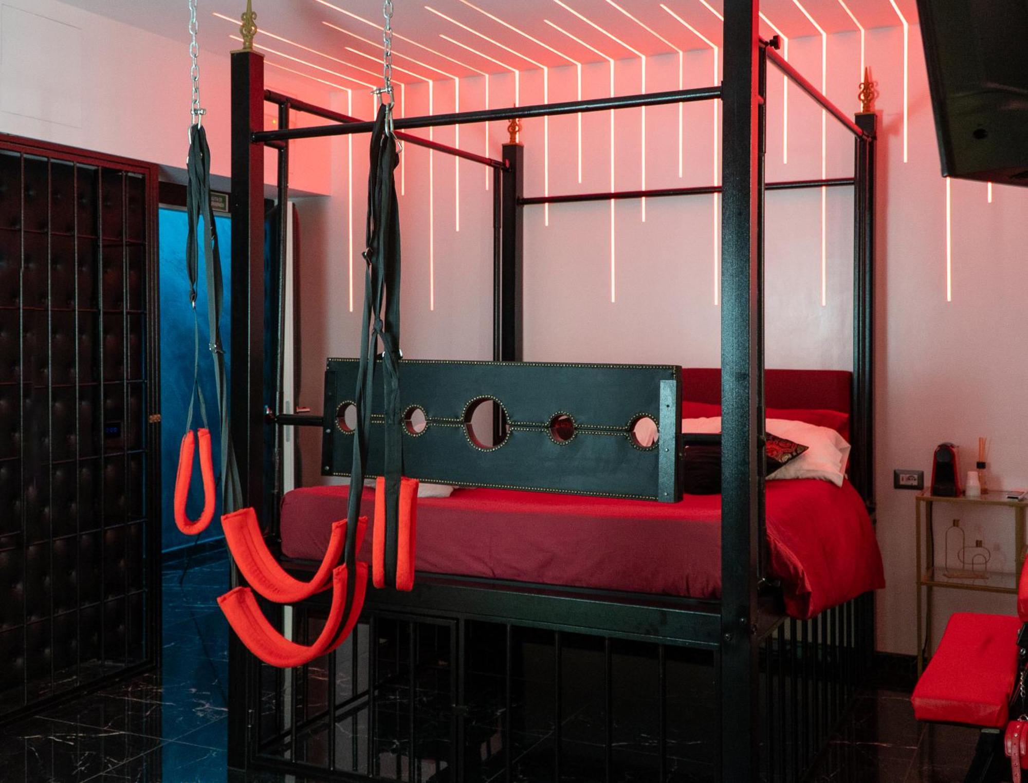 Suite Luxury Bdsm Roma Eksteriør bilde